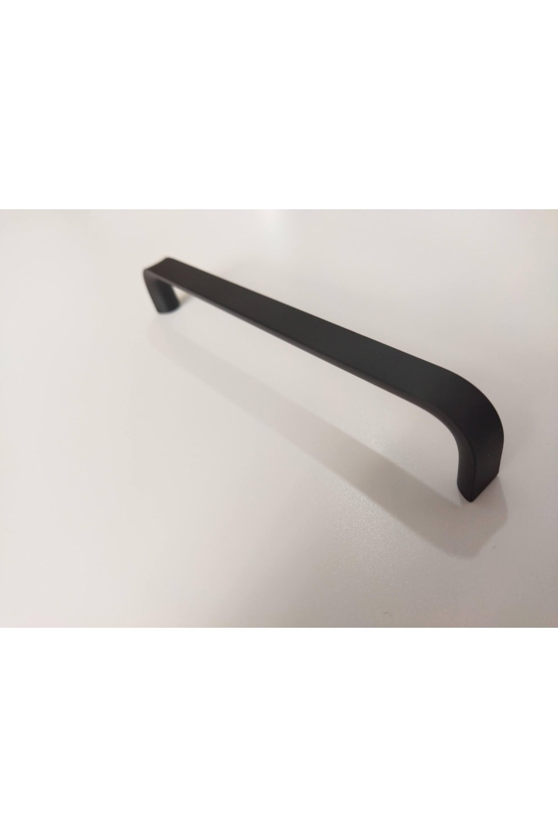Metal Siyah Kulp 1 Adet 320 Mm Dolap Çekmece Mobilya Mutfak Çocuk Kulp (VİDALARI DAHİL) Geniş Safran